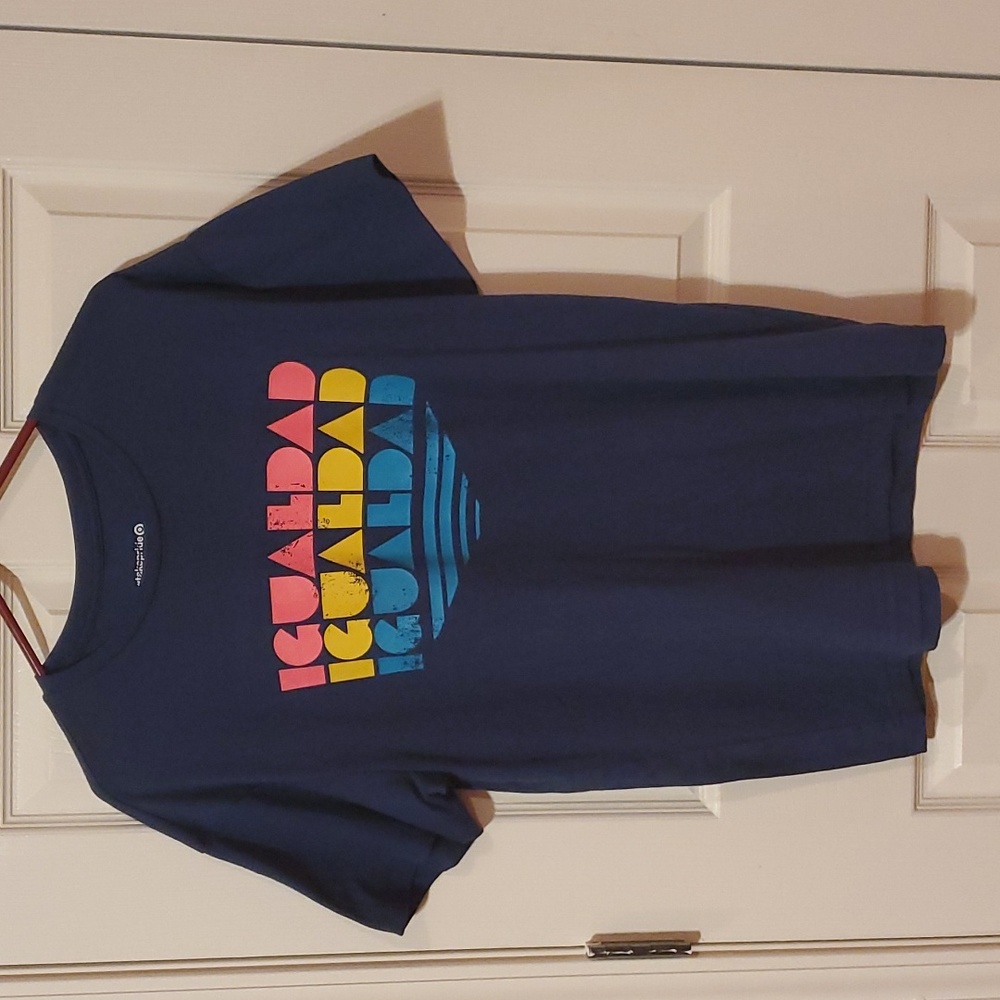 Pride tee shirt size small